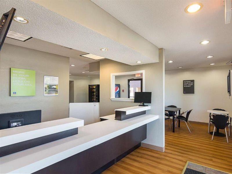 Studio Inn Extended Stay Oklahoma City Airport By Oyo מראה חיצוני תמונה