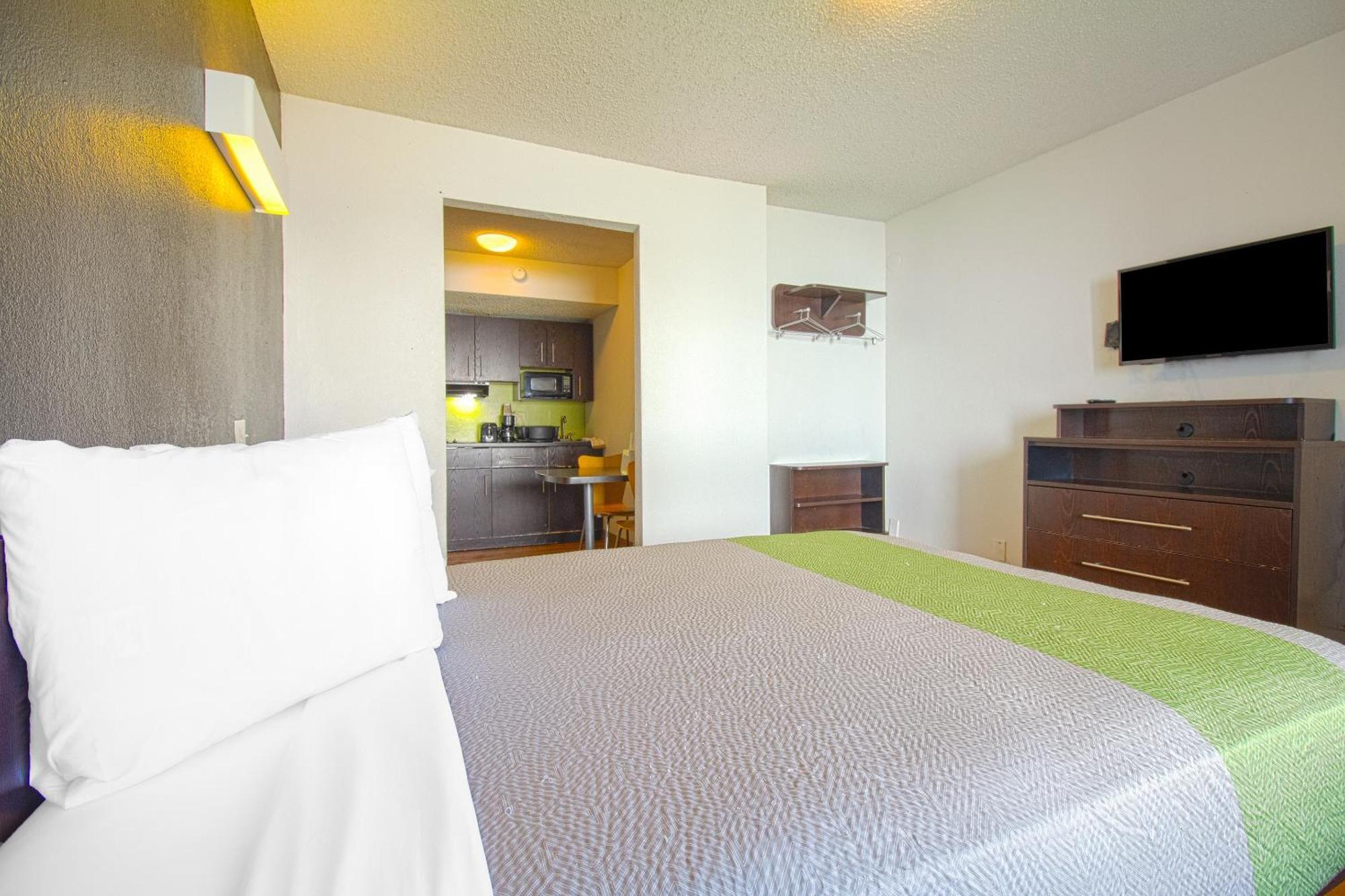 Studio Inn Extended Stay Oklahoma City Airport By Oyo מראה חיצוני תמונה