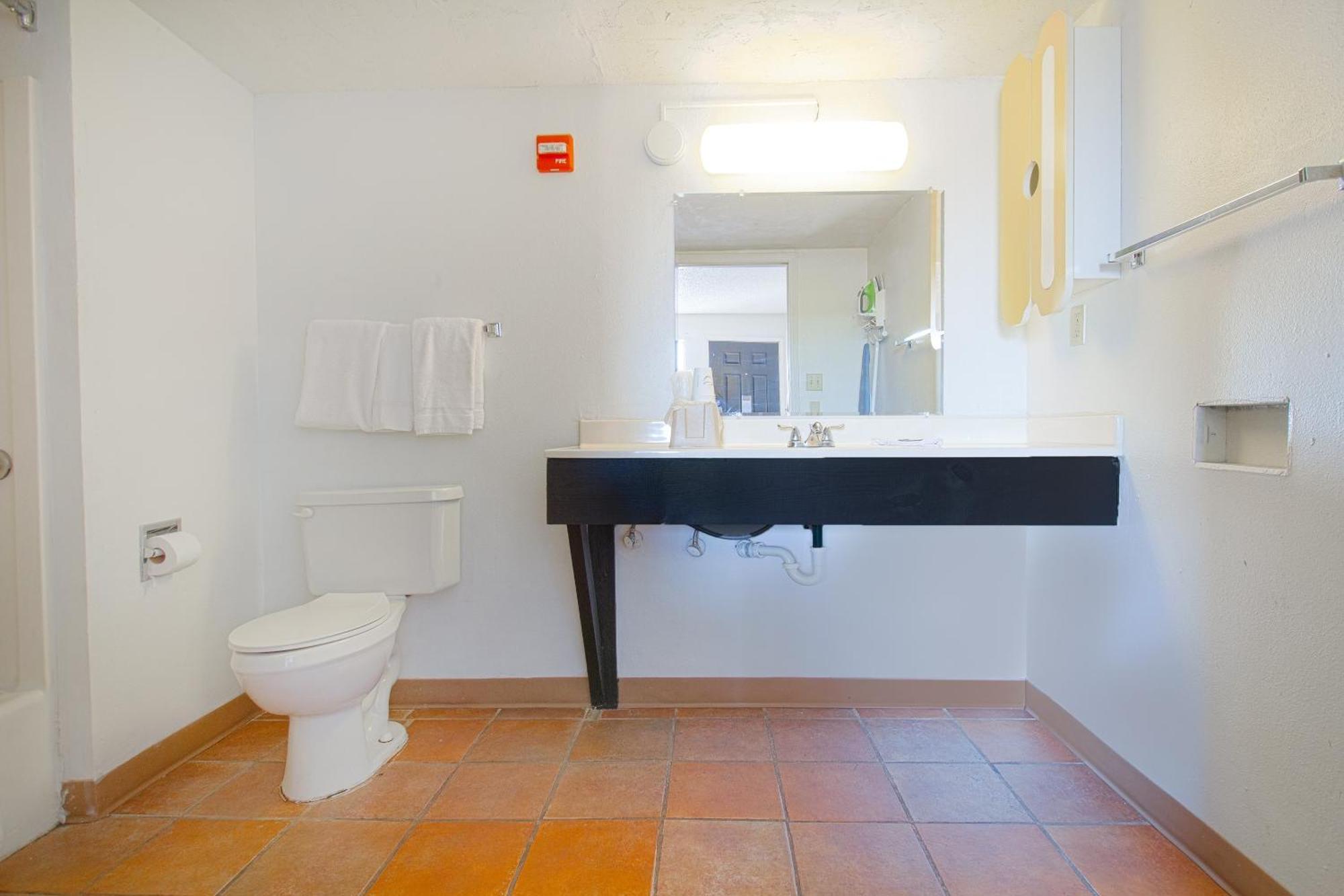 Studio Inn Extended Stay Oklahoma City Airport By Oyo מראה חיצוני תמונה
